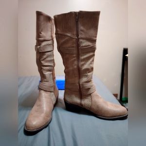 Light Brown Boots by Easy Street